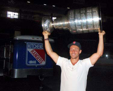 A former member of the Kitchener Rangers, Gregory Campbell brought the Stanley Cup to the Kitchener Memorial Auditorium.