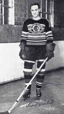 NHL Vintage Player Lapel Pin Jersey Home Zdeno Chara Bruins